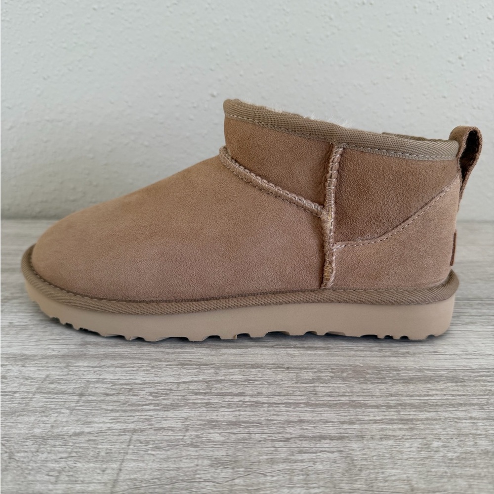 Authentic UGG Classic Ultra Mini 1116109 Women's Fashion Boots Sand Size 7 - Picture 13 of 16